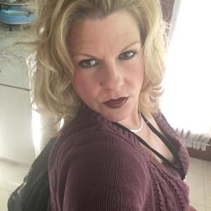 Meet your Posher, Renee